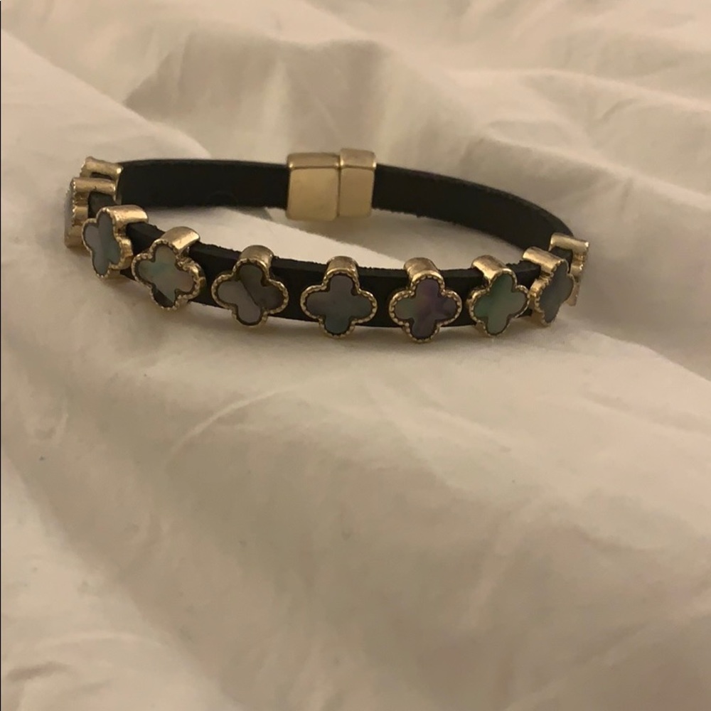 Brown leather bracelet